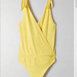 NWT Aritzia Neva bodysuit in royal yellow SMALL
